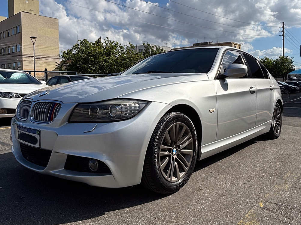 BMW 320i — foto 3 de 10